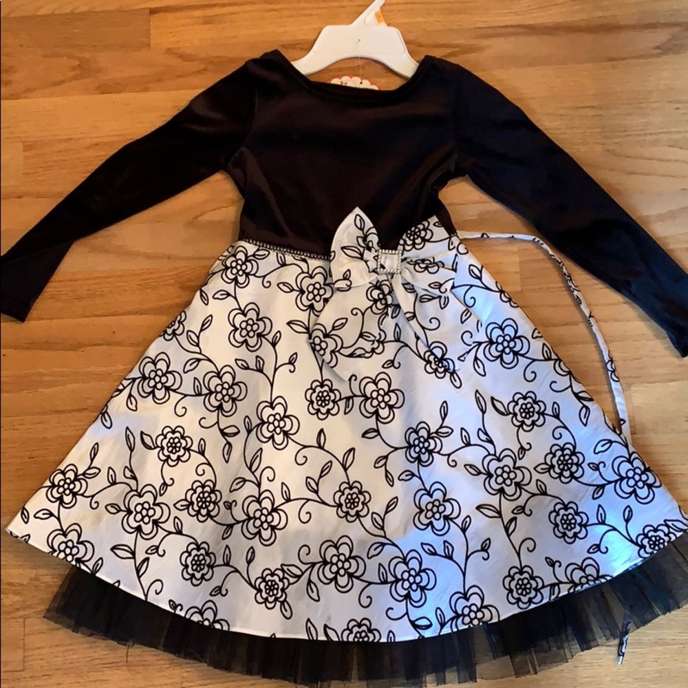 Children’s dressy dress
